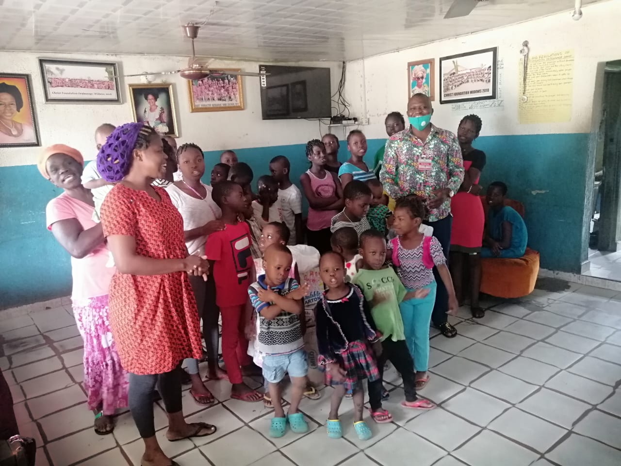Widows and orphans in Yaknan care
