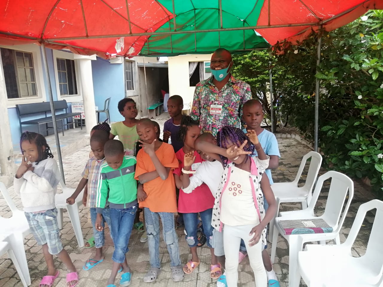 Children at a Yaknan outreach